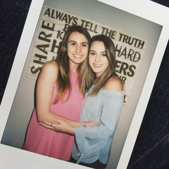 CHECK HER CLOSET! - Picture 6 of 7